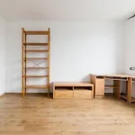 شقة Glogowska Comfort By Bookinghost *