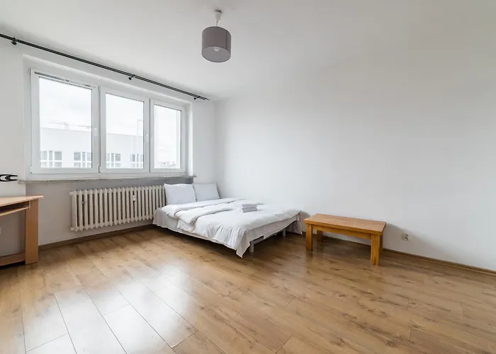 Apartment Glogowska Comfort By Bookinghost *